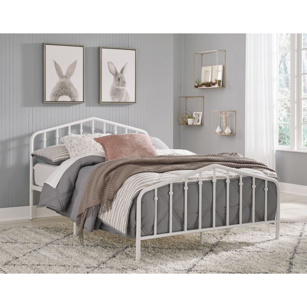 Ashley Furniture Ashley Furniture Full Metal Headboard Footboard and Rails Bed - White - Home/Furniture/Kids’ Furniture/Kids’ Bedrooms/ -