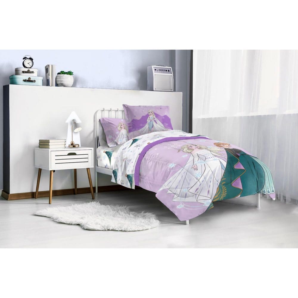 Disney’s Frozen Snow Dreams 5-Piece Twin/Full Bed Set - Kids Bedding - Disney’s