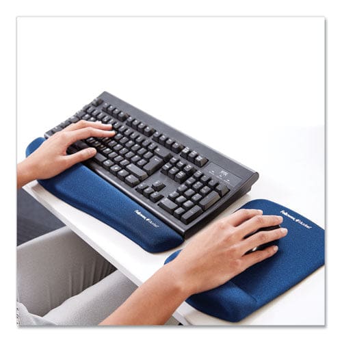 Fellowes Plushtouch Mouse Pad With Wrist Rest 7.25 X 9.37 Blue - Technology - Fellowes®