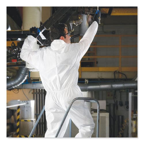 KleenGuard A30 Elastic-back And Cuff Hooded Coveralls X-large White 25/carton - Janitorial & Sanitation - KleenGuard™