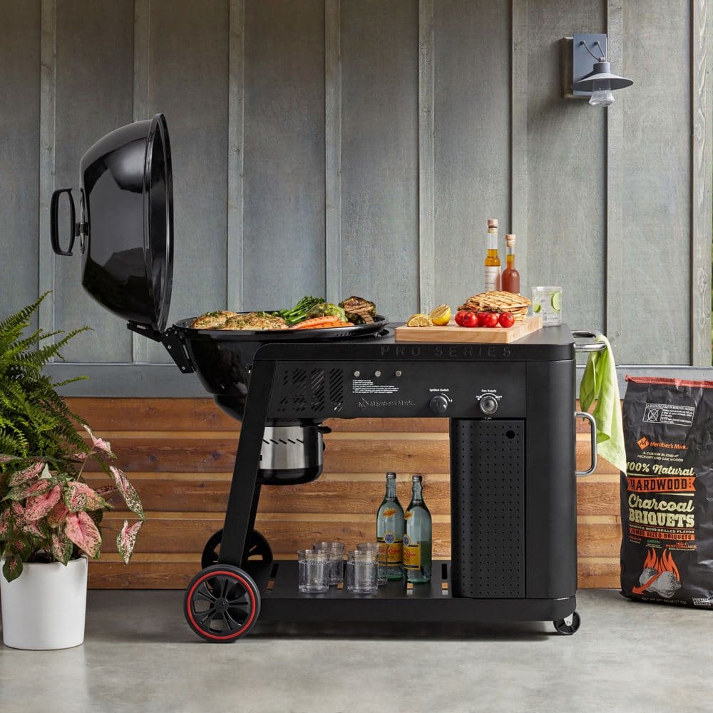 Member’s Mark Pro Series Gas Assist Charcoal Grill - Outdoor Entertaining - Member’s Mark